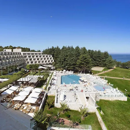 Hotell Mediteran Plava Laguna 3*