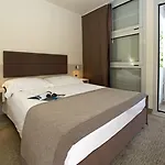 Mediteran Plava Laguna 3*