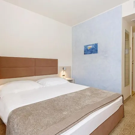 Mediteran Plava Laguna