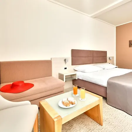 Mediteran Plava Laguna Отель Пореч