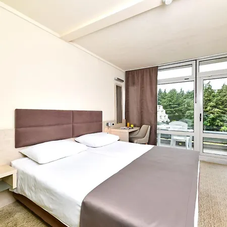 Szálloda Mediteran Plava Laguna 3*