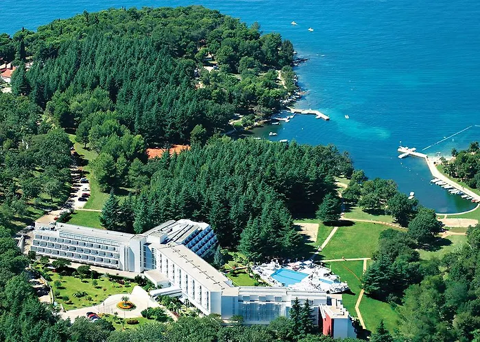 Mediteran Plava Laguna 3*