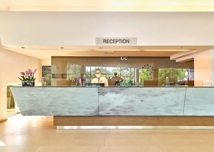 Mediteran Plava Laguna 3*