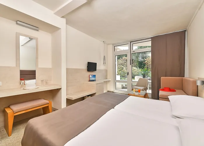 Hotel Mediteran Plava Laguna