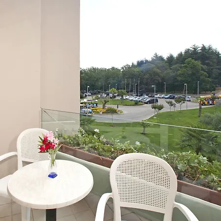 Mediteran Plava Laguna Otel