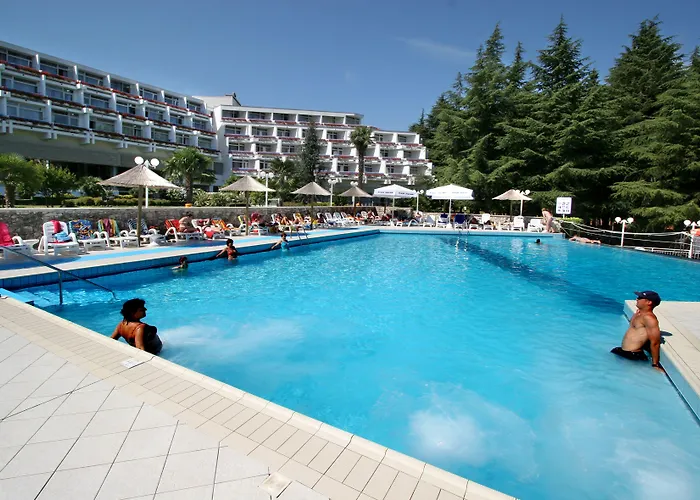 Mediteran Plava Laguna Πόρετς