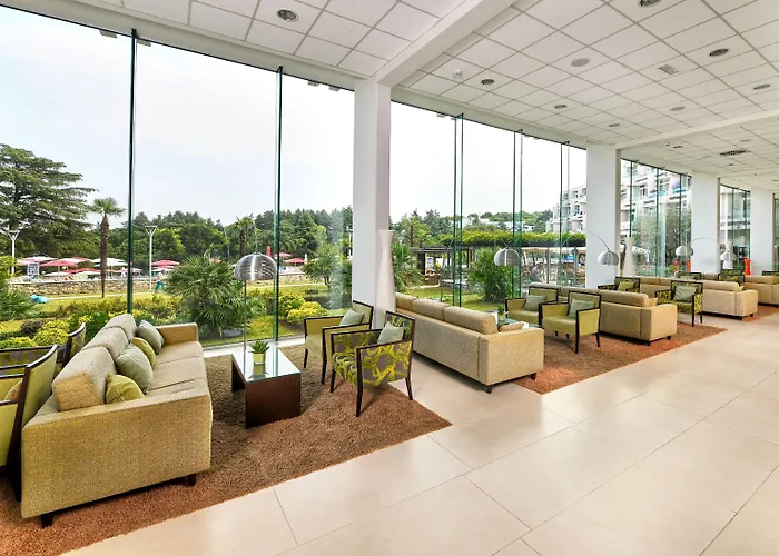 Mediteran Plava Laguna 3*